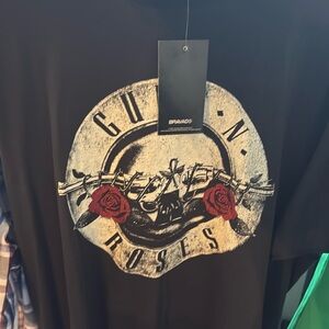NWT GUNS N ROSES TEE SIZE XXXL